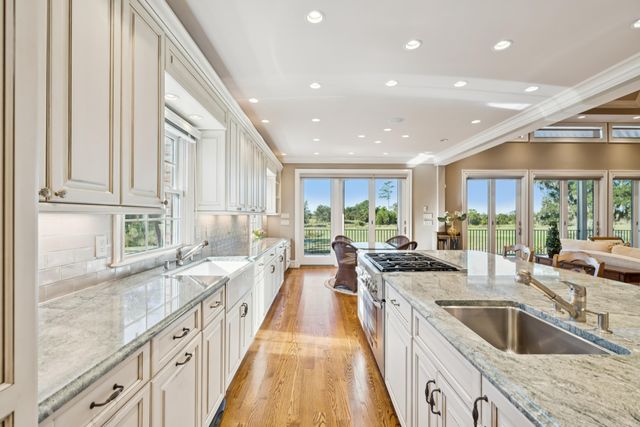1600 Rivertowne Country Club Drive, Mount Pleasant, SC 29466