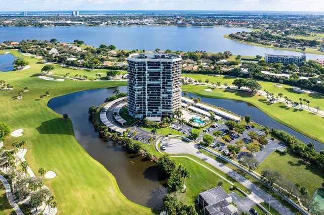 1900 Consulate Place 1004, West Palm Beach, FL 33401