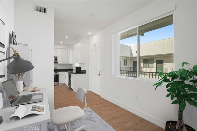 8750 Sepulveda Boulevard 308, North Hills, CA 91343