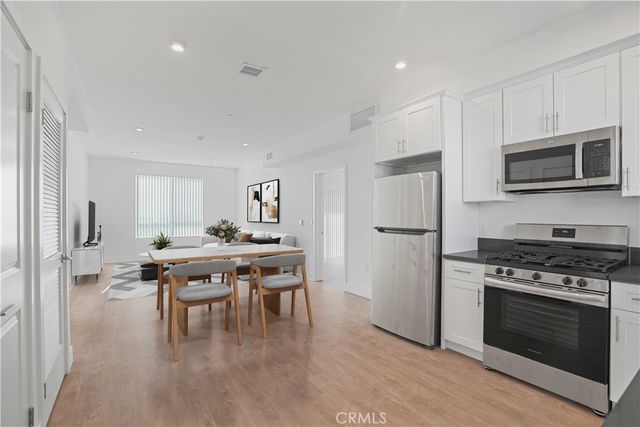 8750 Sepulveda Boulevard 308, North Hills, CA 91343