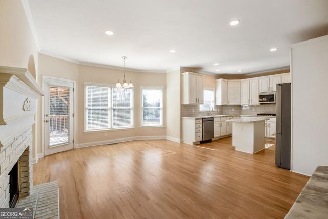 5130 Oak Plantation Walk, Lilburn, GA 30047