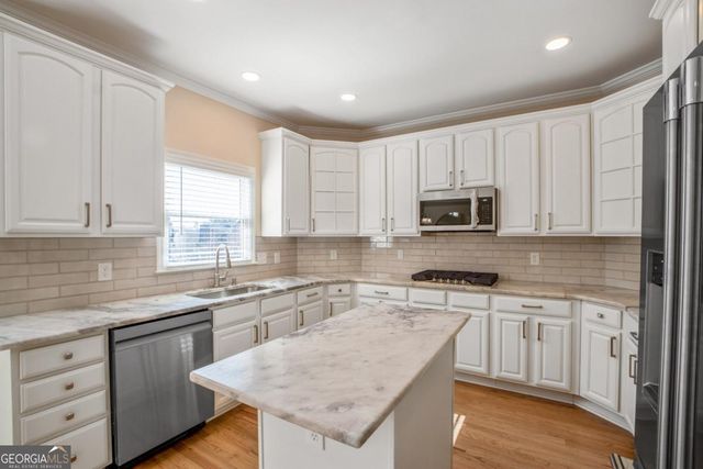 5130 Oak Plantation Walk, Lilburn, GA 30047