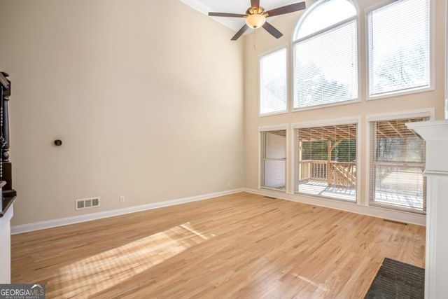 5130 Oak Plantation Walk, Lilburn, GA 30047