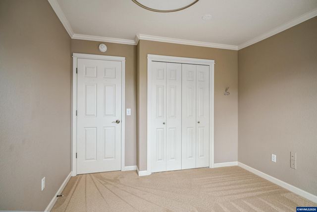 1519 Collins St NW, Salem, OR 97304