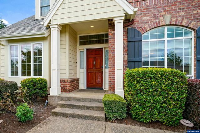 1519 Collins St NW, Salem, OR 97304