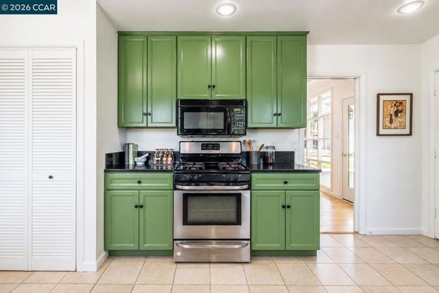 1132 Sunset Loop, Lafayette, CA 94549