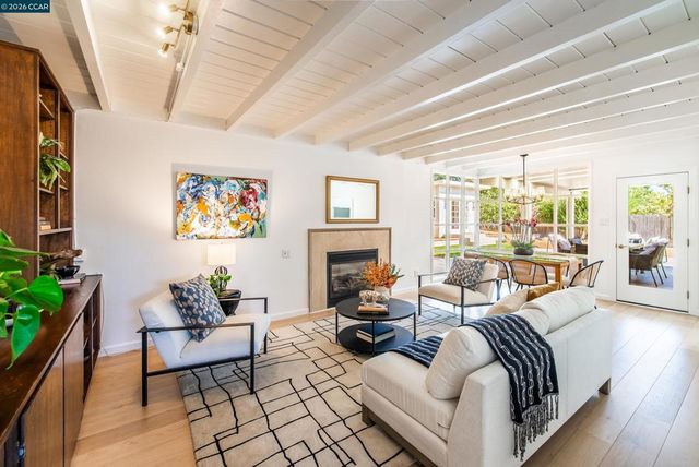 1132 Sunset Loop, Lafayette, CA 94549