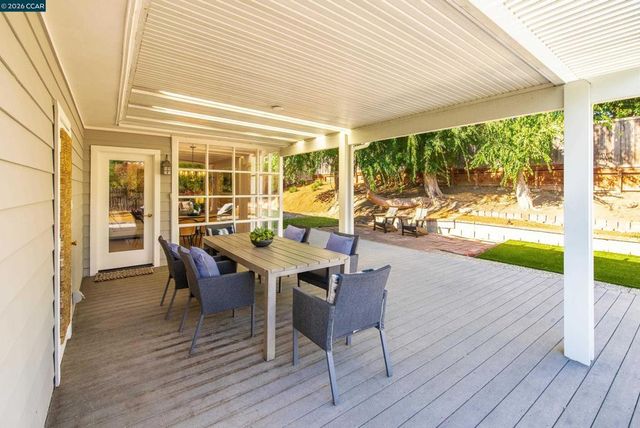 1132 Sunset Loop, Lafayette, CA 94549