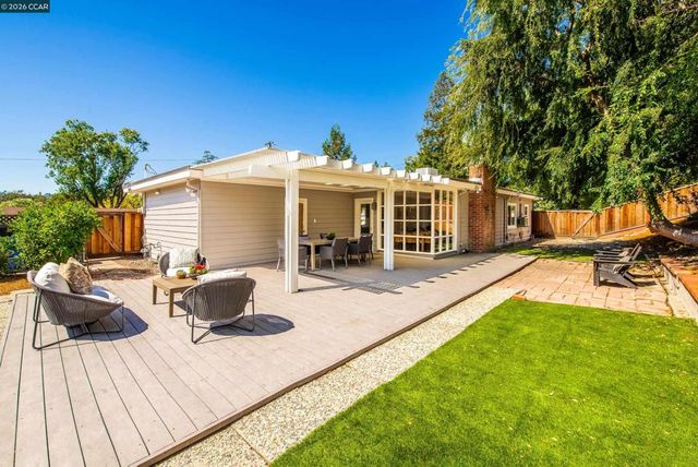 1132 Sunset Loop, Lafayette, CA 94549