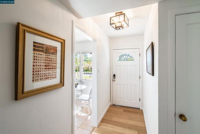 1132 Sunset Loop, Lafayette, CA 94549