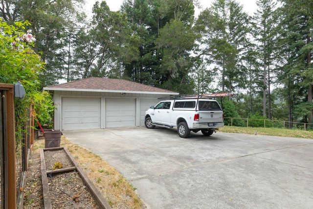 500 El Solyo Heights Drive, Felton, CA 95018