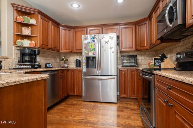 4272 Anchor Point, Kingsport, TN 37664