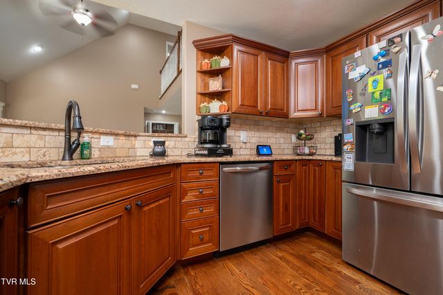 4272 Anchor Point, Kingsport, TN 37664