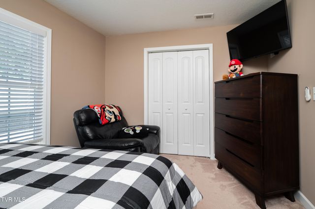 4272 Anchor Point, Kingsport, TN 37664