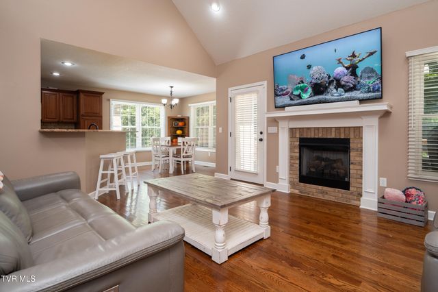 4272 Anchor Point, Kingsport, TN 37664