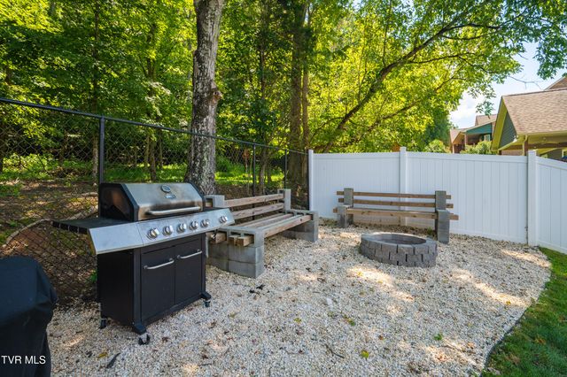 4272 Anchor Point, Kingsport, TN 37664