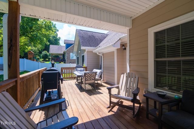 4272 Anchor Point, Kingsport, TN 37664