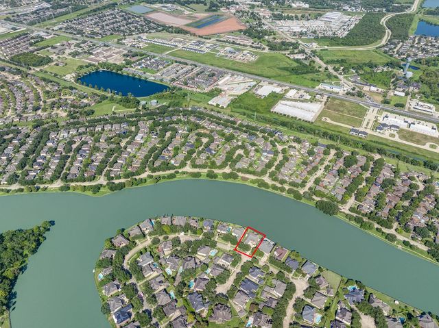 1907 Waterside Drive, Missouri City, TX 77459