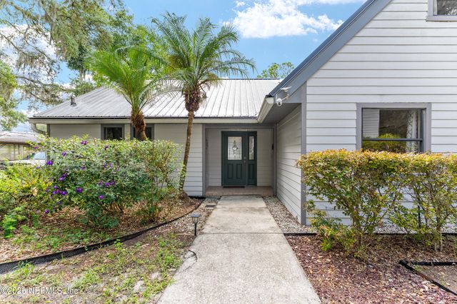 198 LAKE RAY Road, Hawthorne, FL 32640