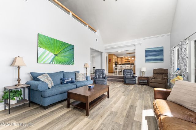 198 LAKE RAY Road, Hawthorne, FL 32640