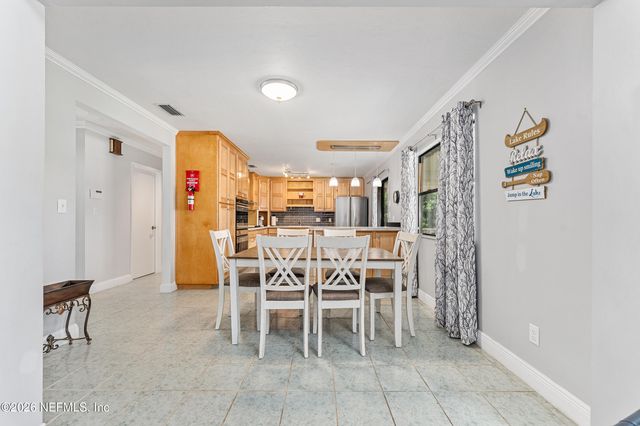 198 LAKE RAY Road, Hawthorne, FL 32640