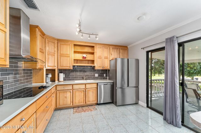 198 LAKE RAY Road, Hawthorne, FL 32640