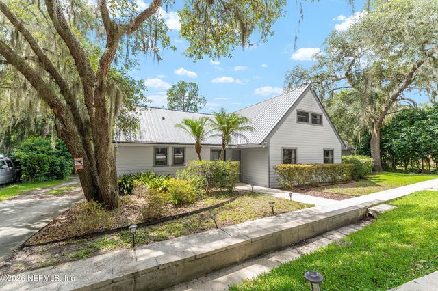 198 LAKE RAY Road, Hawthorne, FL 32640