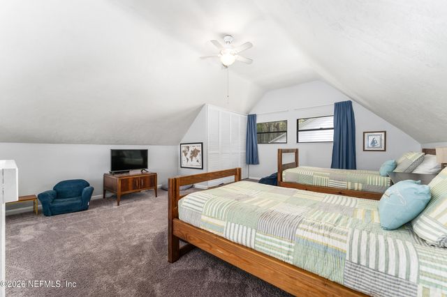 198 LAKE RAY Road, Hawthorne, FL 32640