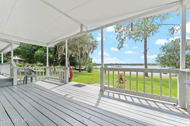 198 LAKE RAY Road, Hawthorne, FL 32640