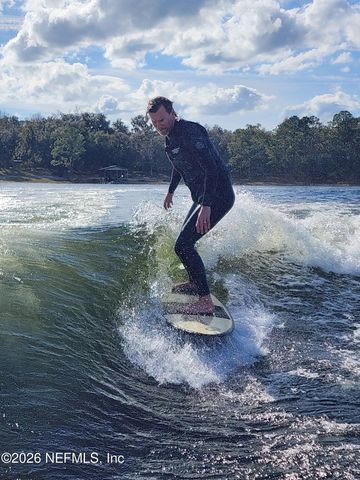 198 LAKE RAY Road, Hawthorne, FL 32640