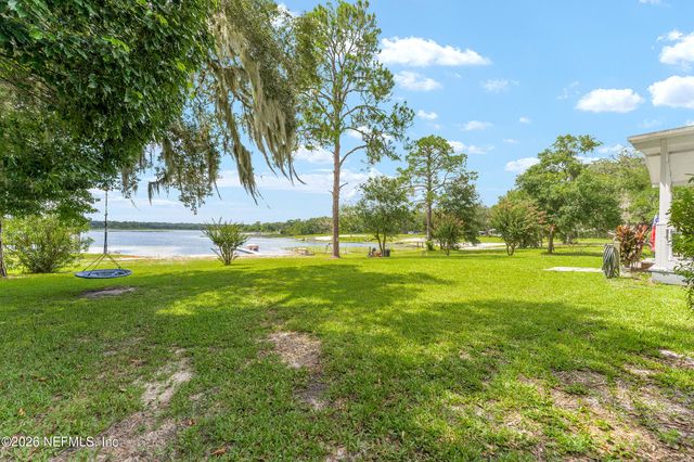 198 LAKE RAY Road, Hawthorne, FL 32640