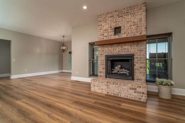 2380 Highway 976, West Liberty, KY 41472