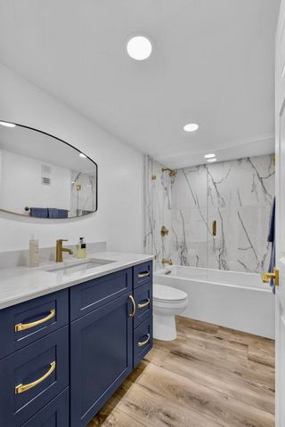 3635 Whitehall Drive 302, West Palm Beach, FL 33401