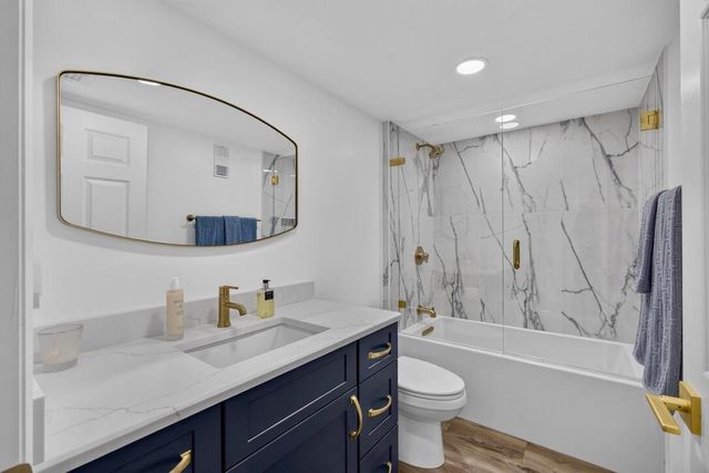 3635 Whitehall Drive 302, West Palm Beach, FL 33401