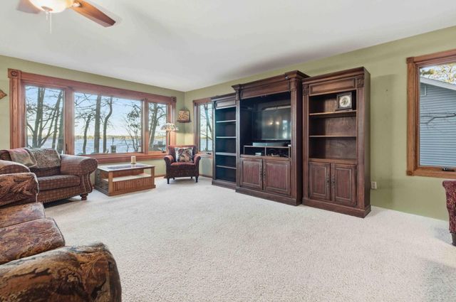 14438 Cedarleaf Point Road, Brainerd, MN 56401