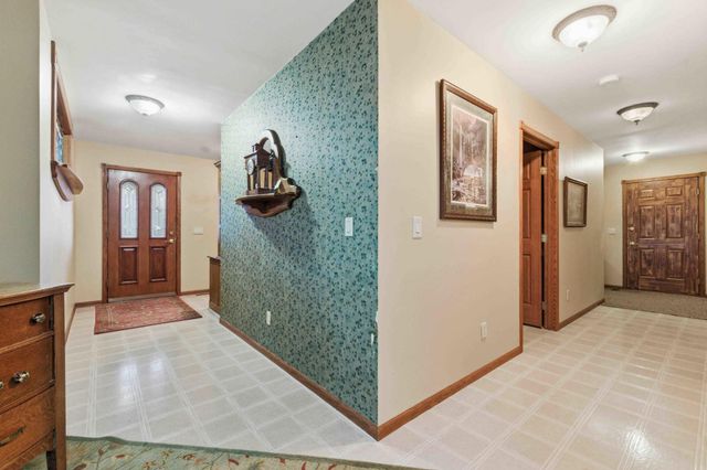 14438 Cedarleaf Point Road, Brainerd, MN 56401