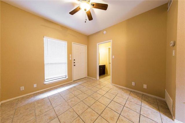 3206 King ST 208, Austin, TX 78705