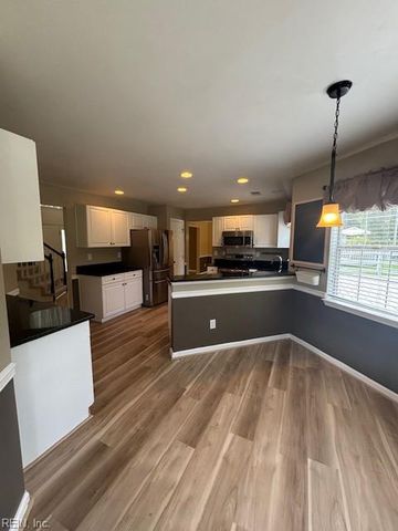 3301 Sacramento DR, Virginia Beach, VA 23456