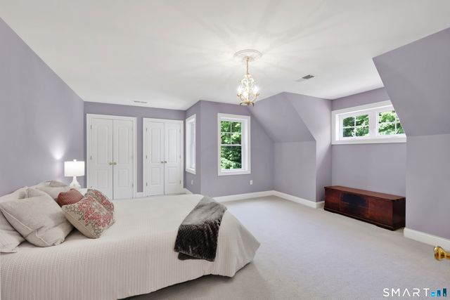 10 Merrit Woods, Burlington, CT 06013