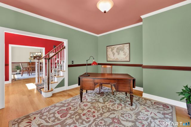 10 Merrit Woods, Burlington, CT 06013