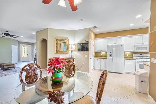 3211 Cottonwood BEND # 705, Fort Myers, FL 33905