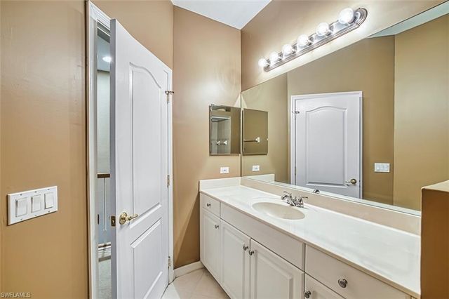 3211 Cottonwood BEND # 705, Fort Myers, FL 33905