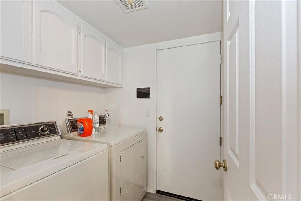 Image 24 of property listing at 10011 Thornbird Court N, Moreno Valley, CA 92557