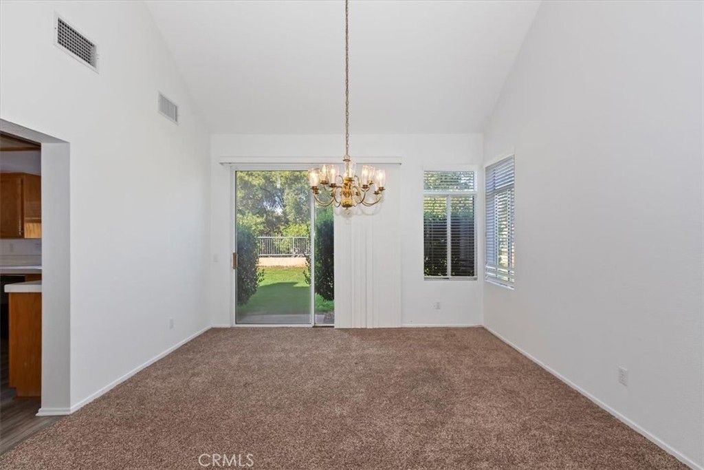 Image 9 of property listing at 10011 Thornbird Court N, Moreno Valley, CA 92557
