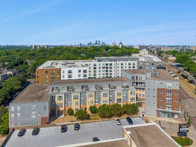 2650 University Avenue W 523, Saint Paul, MN 55114