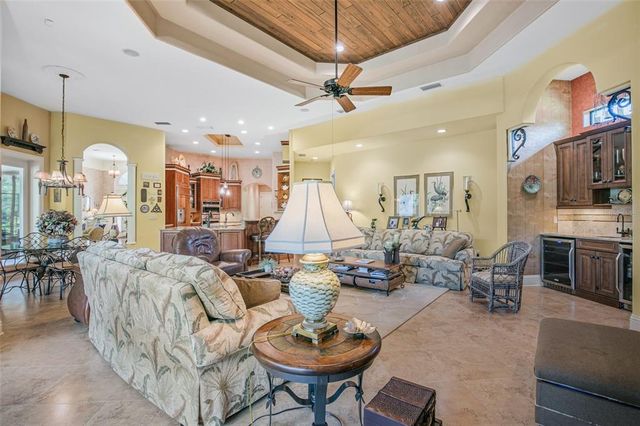 11 AVENUE MONET, Palm Coast, FL 32137