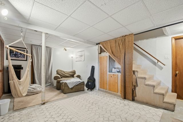 4 Powerline Dr, Grafton, MA 01519