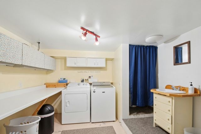 4 Powerline Dr, Grafton, MA 01519
