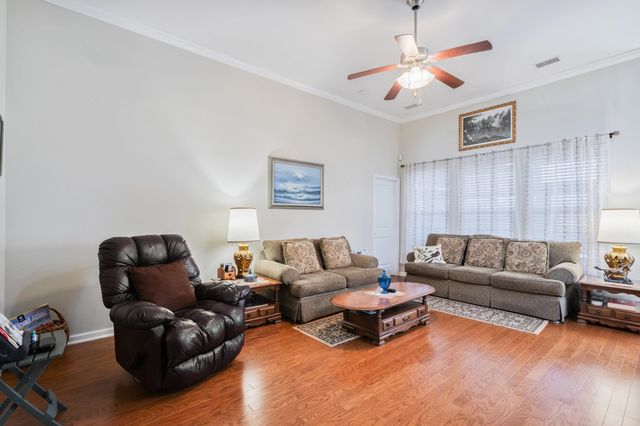 546 Tourmaline Dr., Little River, SC 29566