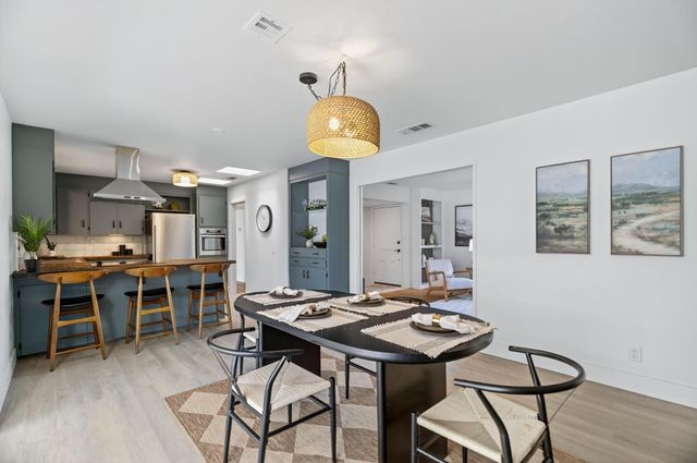 595 Rafael Street, Redding, CA 96002